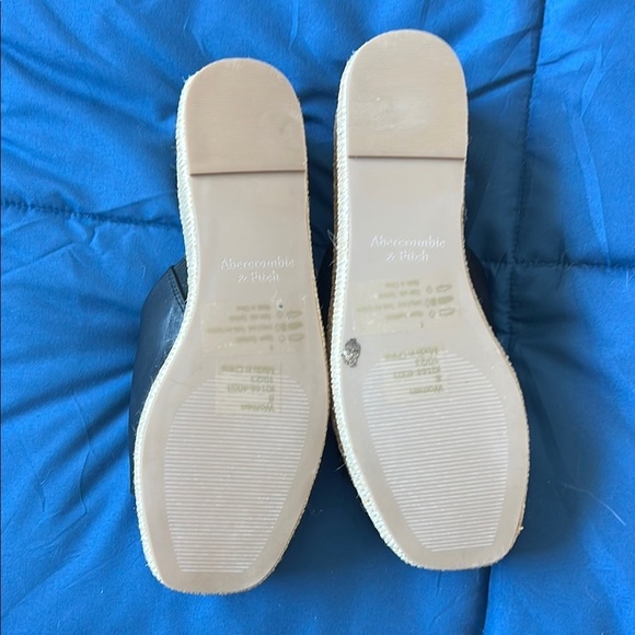 Black Platform Slide Sandals with Jute Wrap - Picture 6 of 6